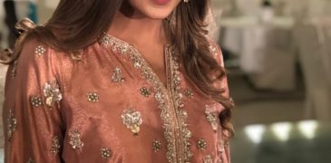 Kinza Razzak Joins the Cast of Mehreen Jabbar’s Web series
