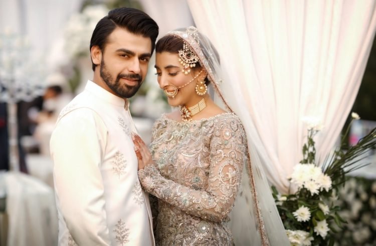 Social Media Reacts Over Rumors Of Urwa Hocane & Farhan Saeed's Separation