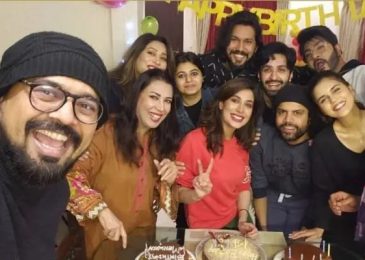 Mehwish Hayat Turns 33 and Thanks Her Fans for the Heartfelt Wishes