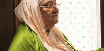 Veteran actor Durdana Butt passes away in Karachi