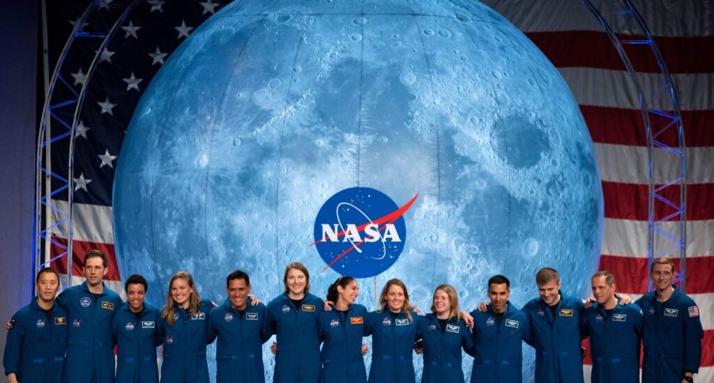 NASA to Announce Crew for Artemis II Mission to Circle the Moon