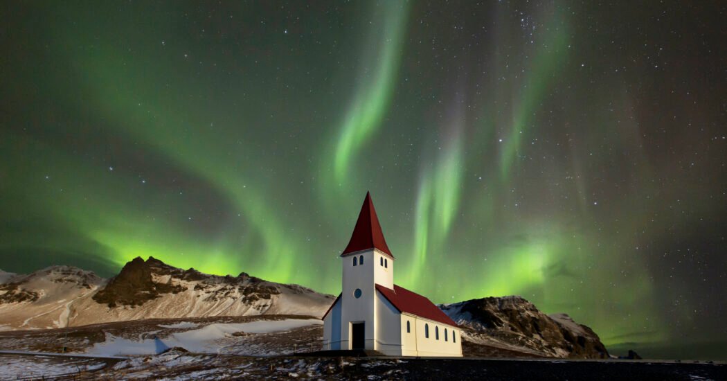 Powerful solar storm hit Earth: Northern lights visible