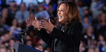 Kamala Harris to Remove College Degree Requirements for Some Federal Jobs if Elected