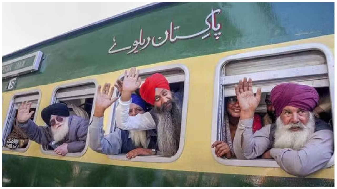 Pakistan Railway launches special trains for Sikh community