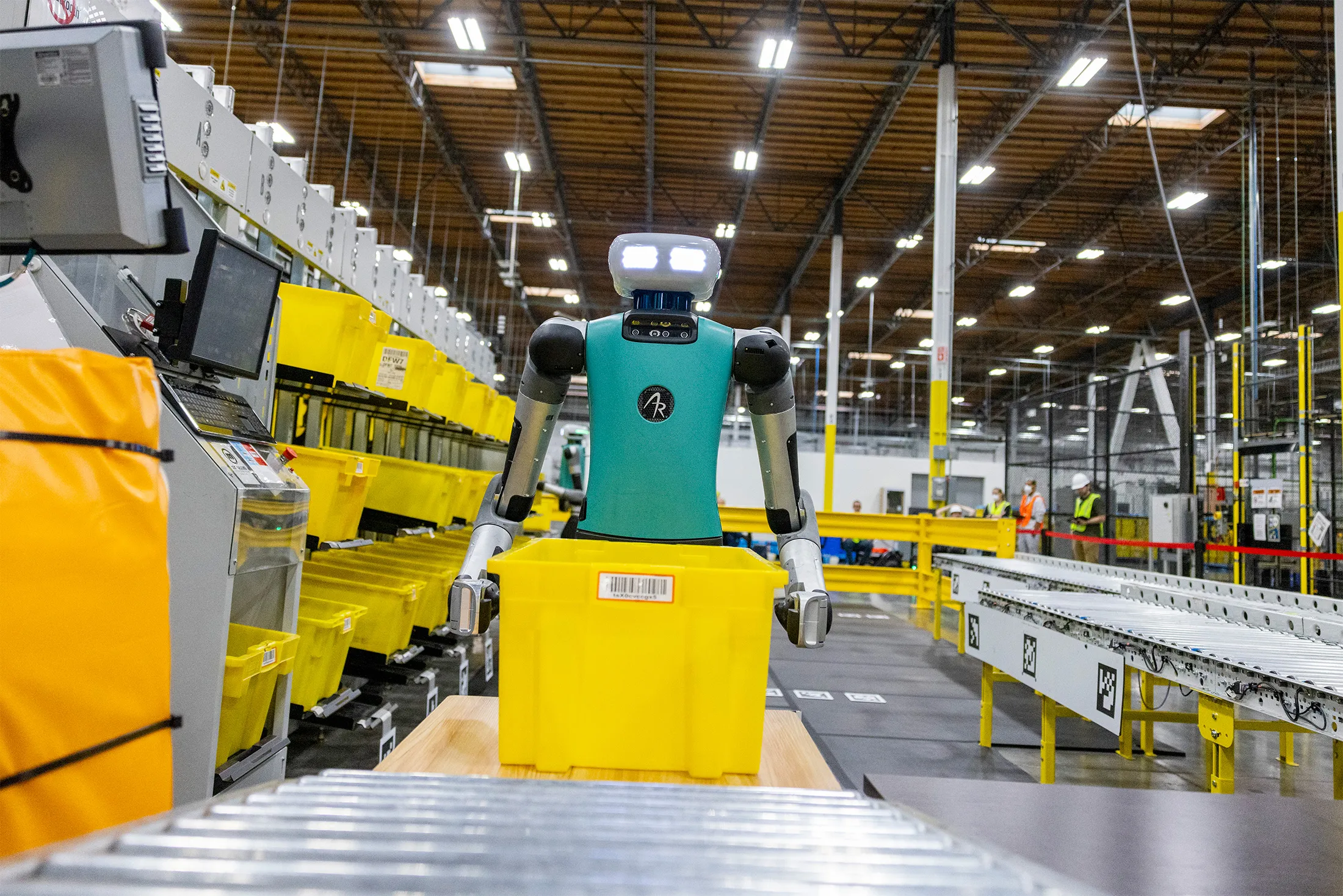 Amazon Hits 1 Million Robots: Automation Milestone Reshapes Global Warehousing