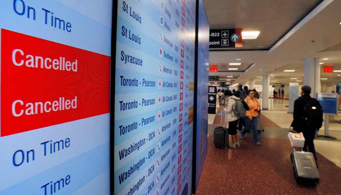 U.S. Flight Cancellations Continue Amid Air Traffic Staffing Crisis